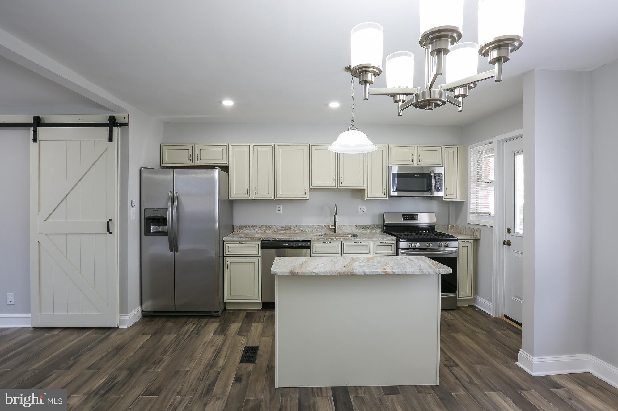 1110 Wedgewood Road Baltimore, MD 21229 - Photo 7 of 30 Kitchen