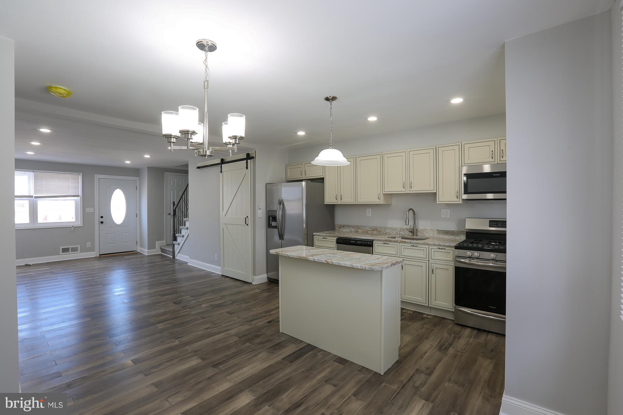 1110 Wedgewood Road Baltimore, MD 21229 - Photo 8 of 30 Dining Room