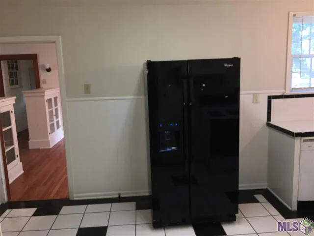 $2,400 | 2225 Broussard Street, Baton Rouge, LA 70808