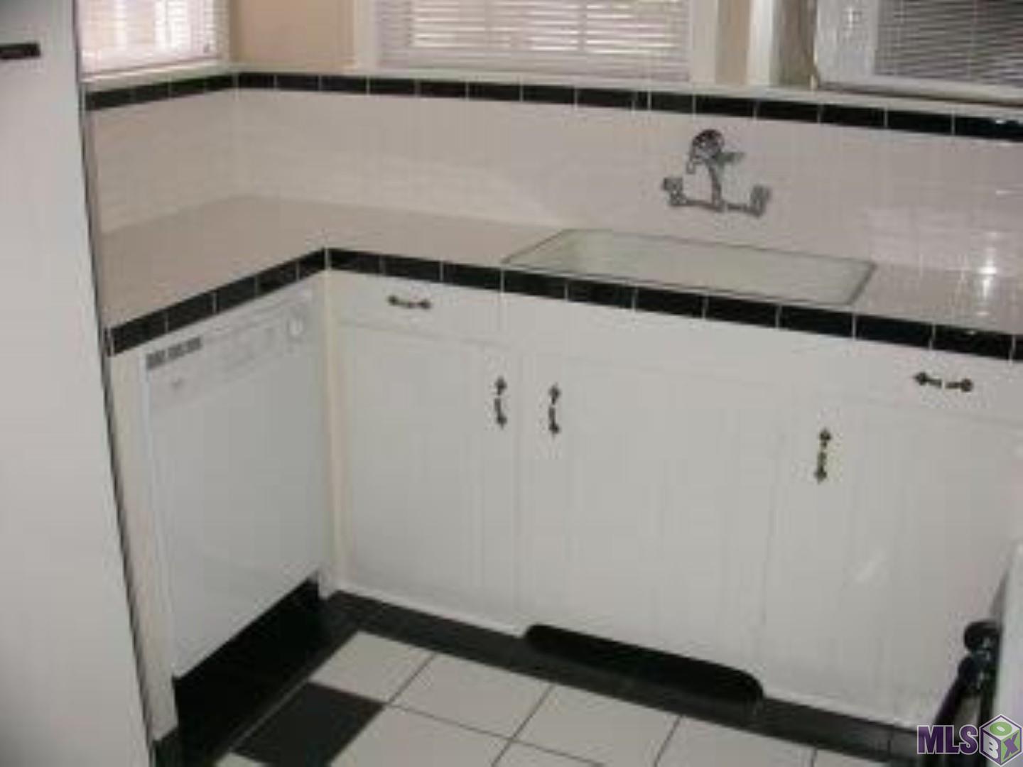 2225 Broussard Street Baton Rouge, LA 70808 - Photo 13 of 31