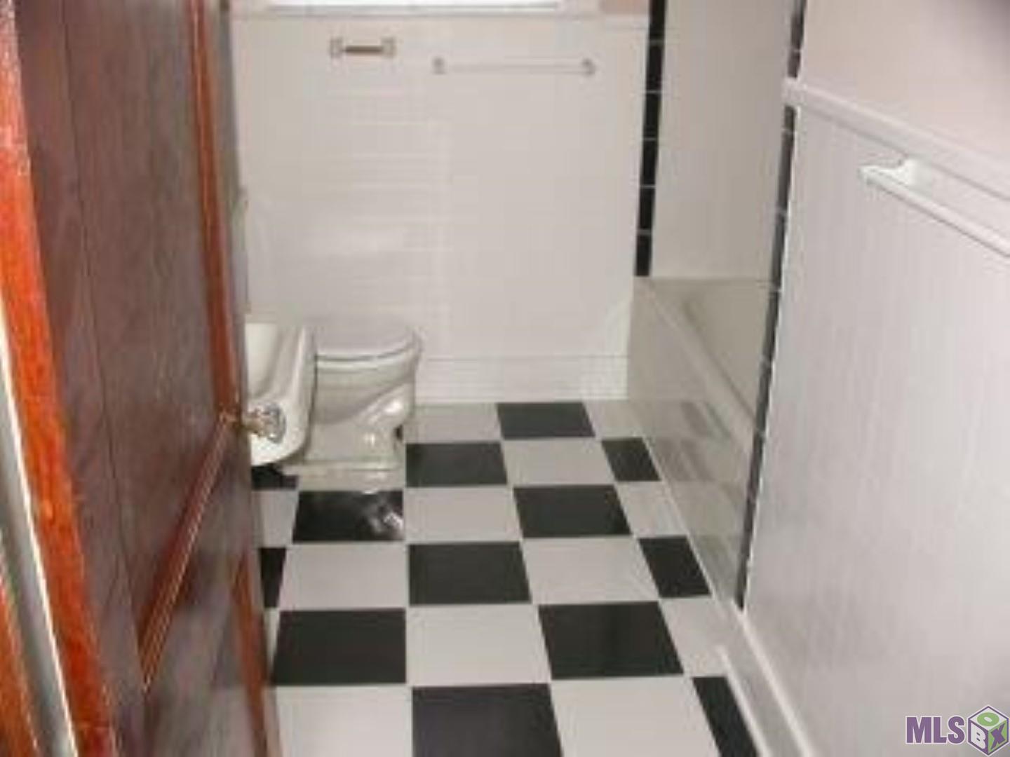 2225 Broussard Street Baton Rouge, LA 70808 - Photo 22 of 31