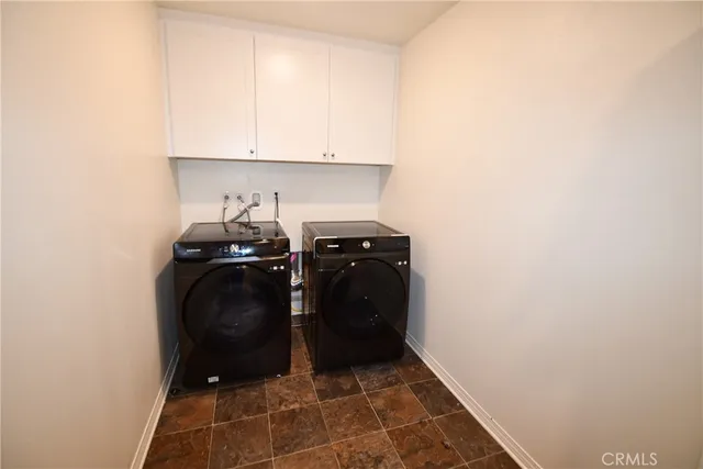 $899,000 | 5367 Heitz Way, Fontana, CA 92336