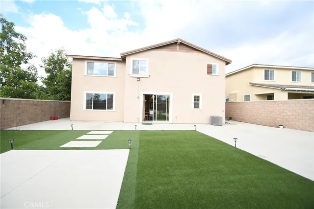 $899,000 | 5367 Heitz Way, Fontana, CA 92336