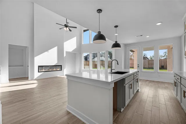 $689,428 | 10814 Woodhouse Lane, Missouri City, TX 77459