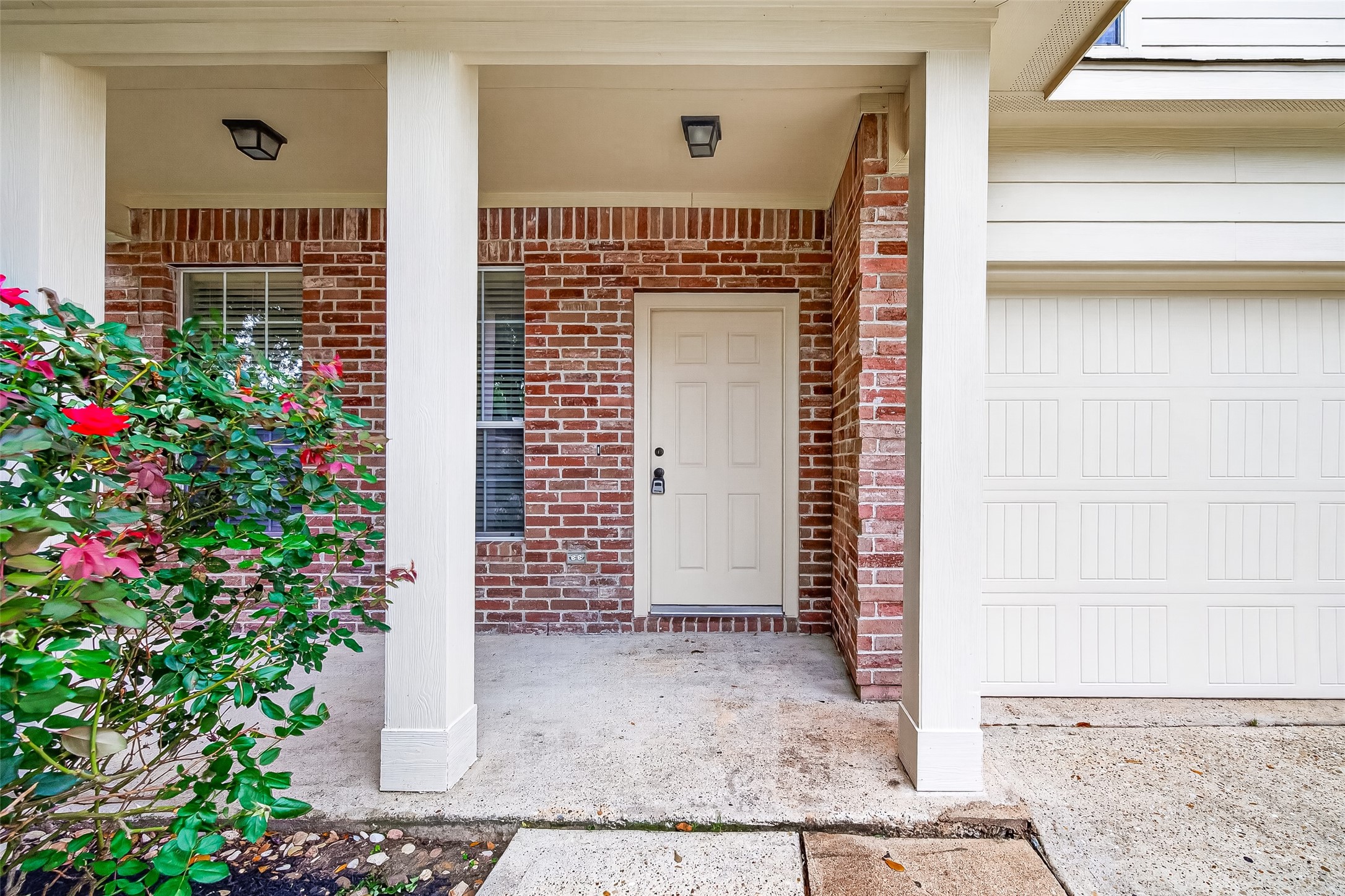 21327 Bella Flora Court Spring, TX 77379 - Photo 4 of 50