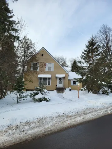$245,000 | 2105 Vermilion Road, Duluth, MN 55803