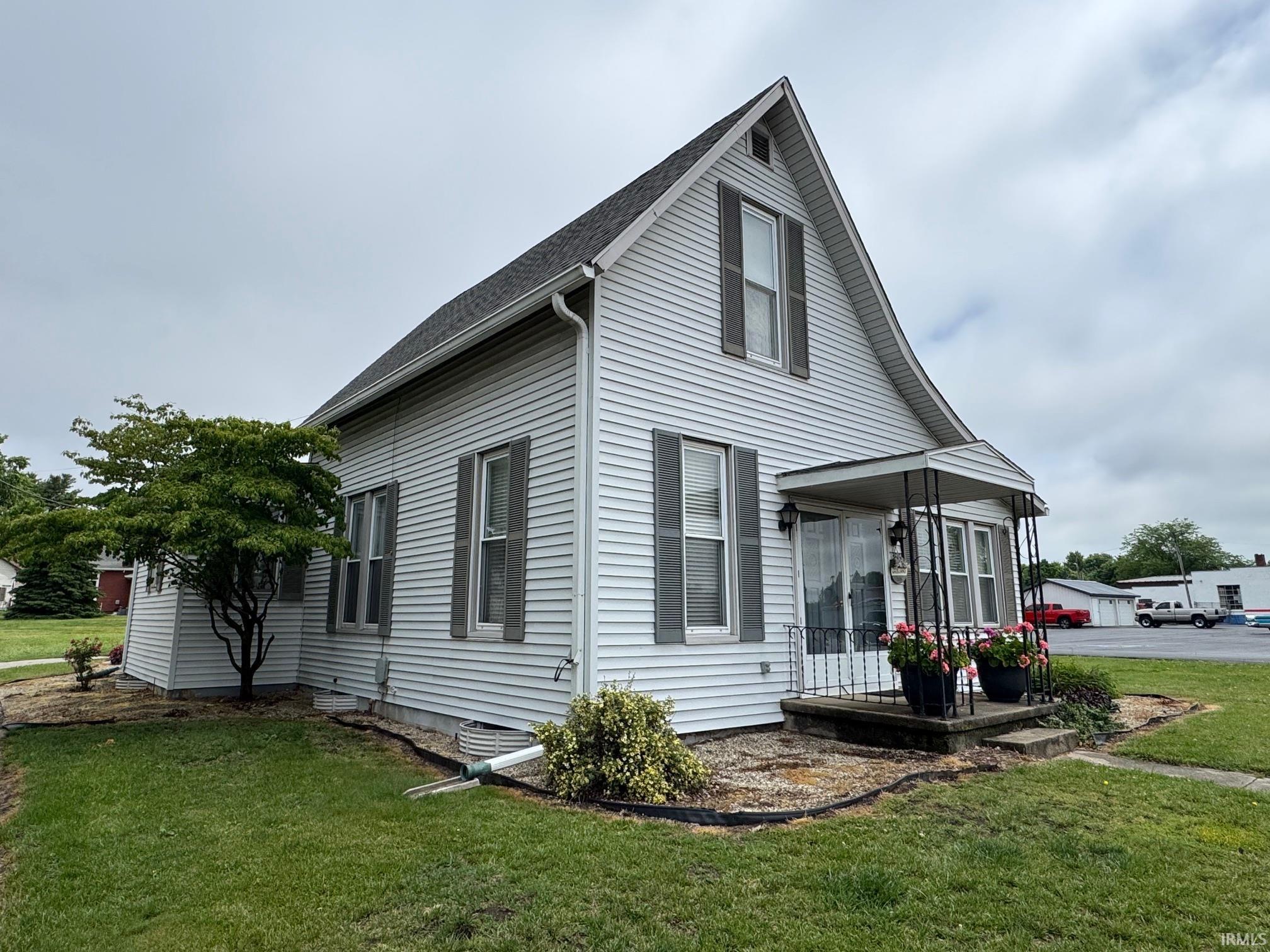 306 West Rochester Street Akron, IN 46910 - Photo 1 of 13 Gallery Image 1