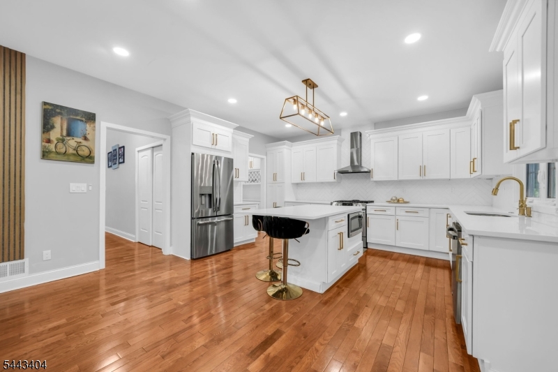 767 Hemlock Road Union, NJ 07083 - Photo 8 of 29