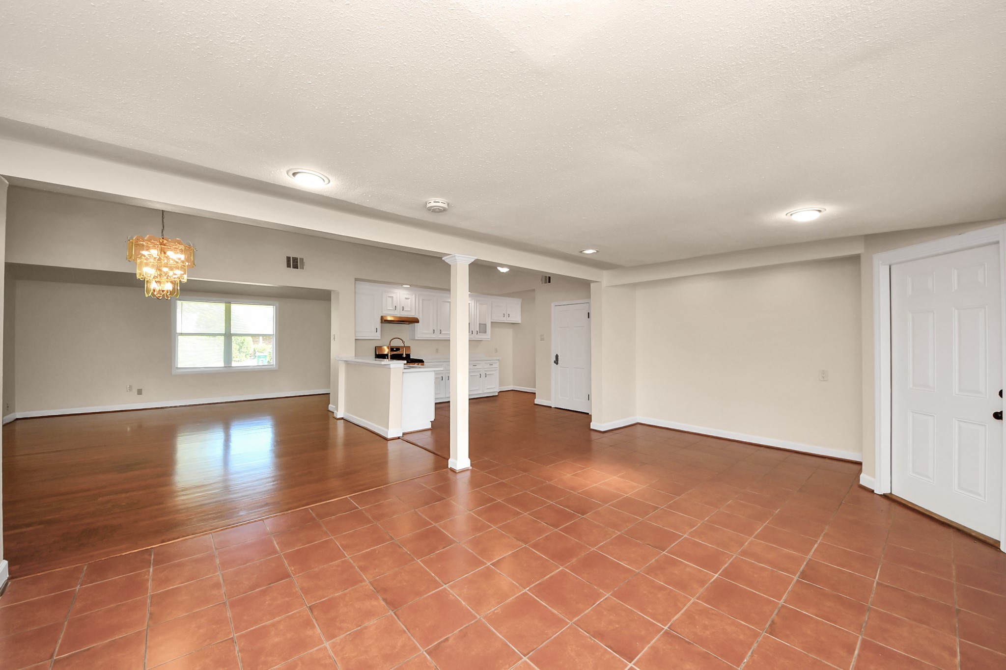 6701 Neff Street Houston, TX 77074 - Photo 19 of 44