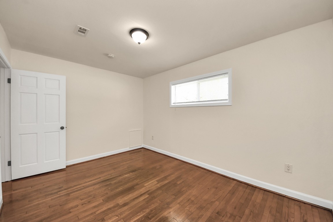 6701 Neff Street Houston, TX 77074 - Photo 26 of 44