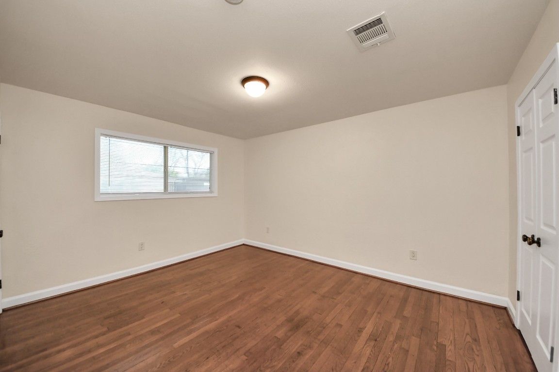 6701 Neff Street Houston, TX 77074 - Photo 29 of 44