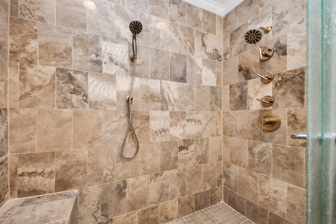 6701 Neff Street Houston, TX 77074 - Photo 35 of 44