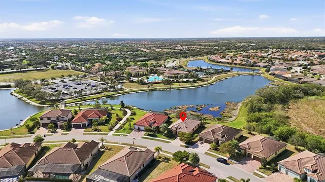 $539,500 | 20211 Granlago Drive, Venice, FL 34293