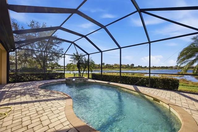 $539,500 | 20211 Granlago Drive, Venice, FL 34293
