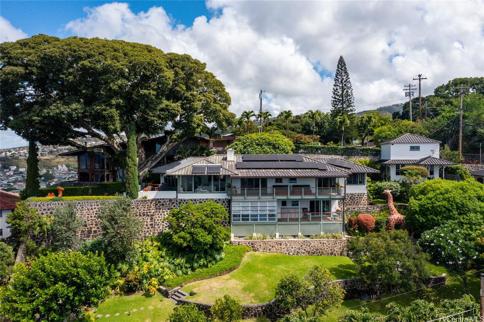 2650 Pacific Heights Road Honolulu, HI 96813 - Photo 1 of 1 Main Home and Guest Cottage.