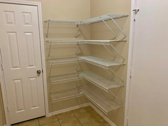 a view of backyard with tree