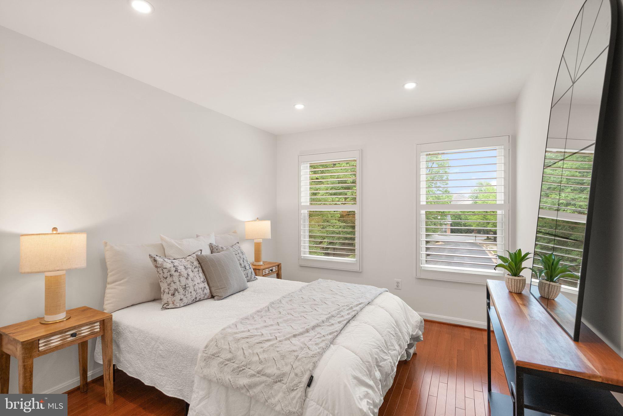 12056 Edgemere Circle Reston, VA 20190 - Photo 41 of 64