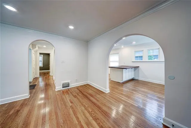 $415,000 | 421 East 69th Terrace, Kansas City, MO 64131