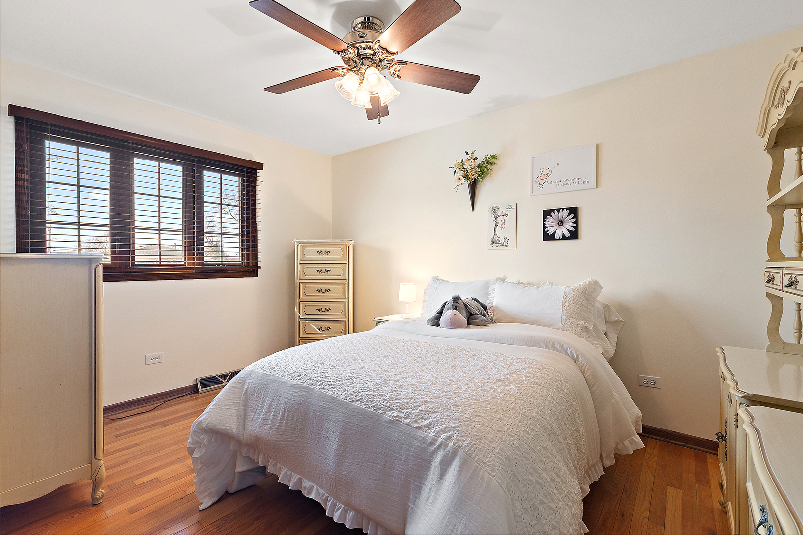 10609 Forest Lane Chicago Ridge, IL 60415 - Photo 13 of 17 Gallery Image 13