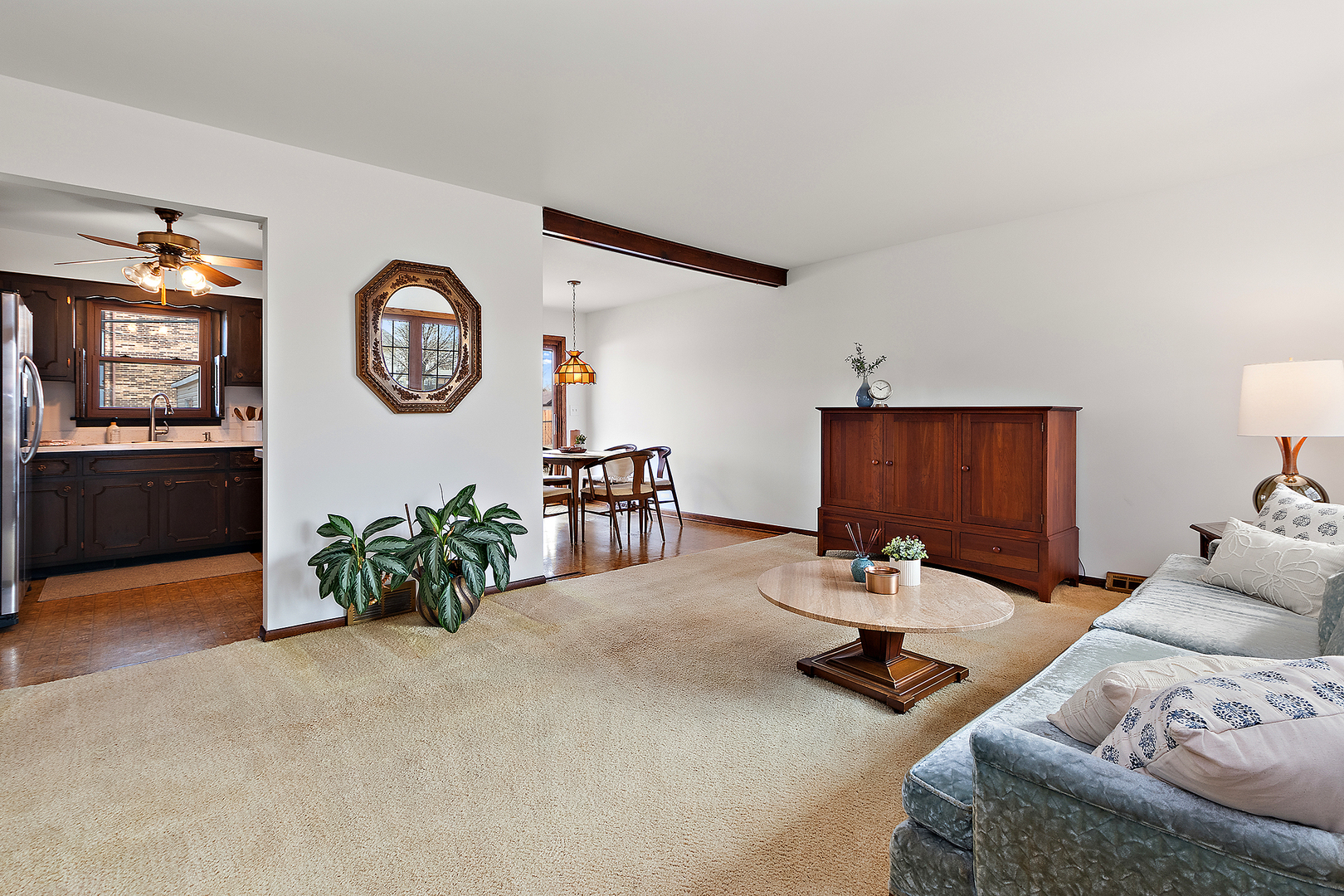 10609 Forest Lane Chicago Ridge, IL 60415 - Photo 4 of 17 Gallery Image 4