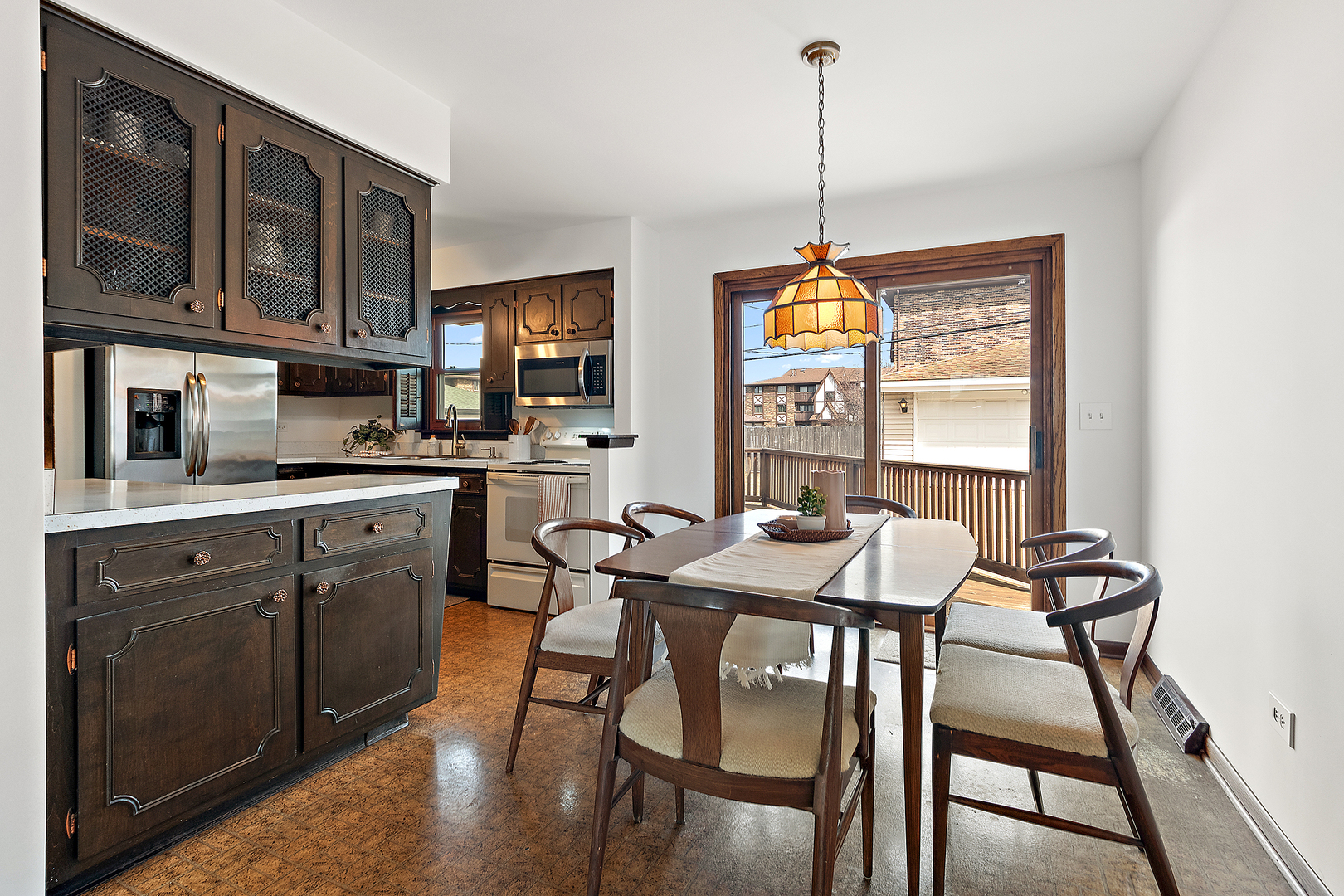 10609 Forest Lane Chicago Ridge, IL 60415 - Photo 5 of 17 Gallery Image 5