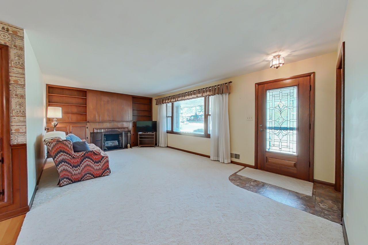906 Forest Hills Drive Southwest Rochester, MN 55902 - Photo 6 of 47