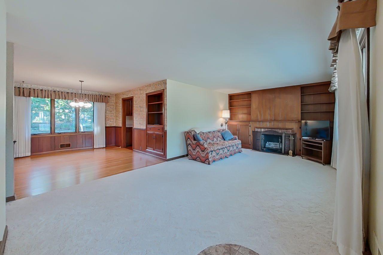 906 Forest Hills Drive Southwest Rochester, MN 55902 - Photo 9 of 47