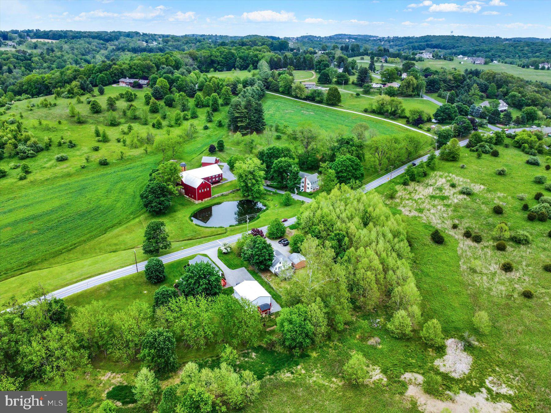 340 Hess Farm Road York, PA 17403 - Photo 34 of 40 Gallery Image 34