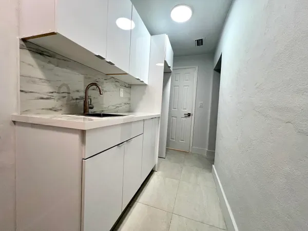 $1,500 | 10730 Southwest 149th Terrace, Miami, FL 33176