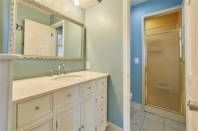 $415,000 | 1017 Johnston Drive, Raymore, MO 64083