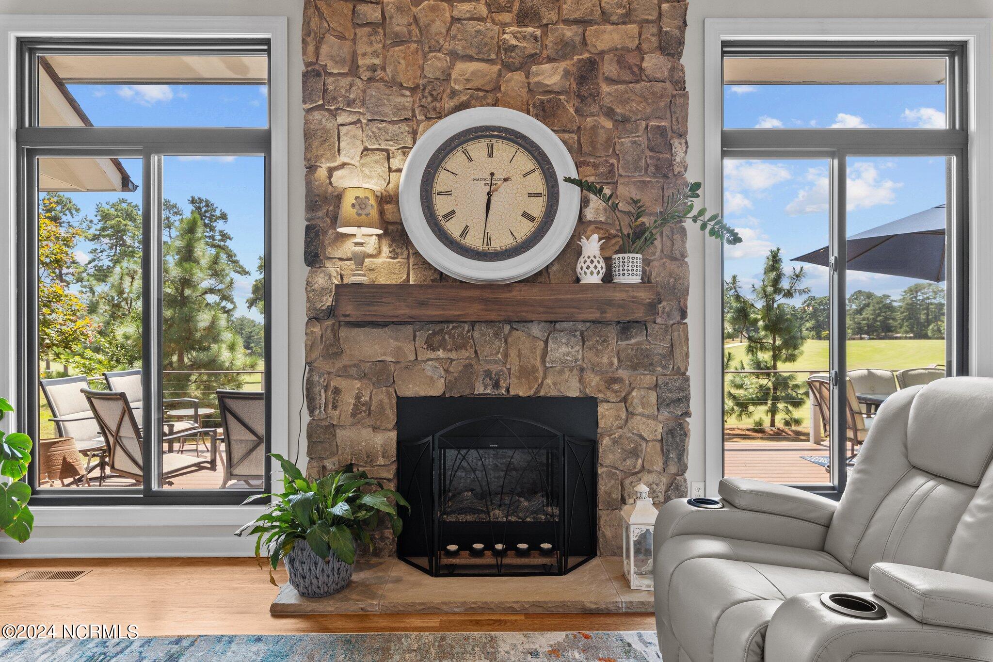 40 Hillcrest Road Pinehurst, NC 28374 - Photo 5 of 57 40-web-or-mls-707A8246