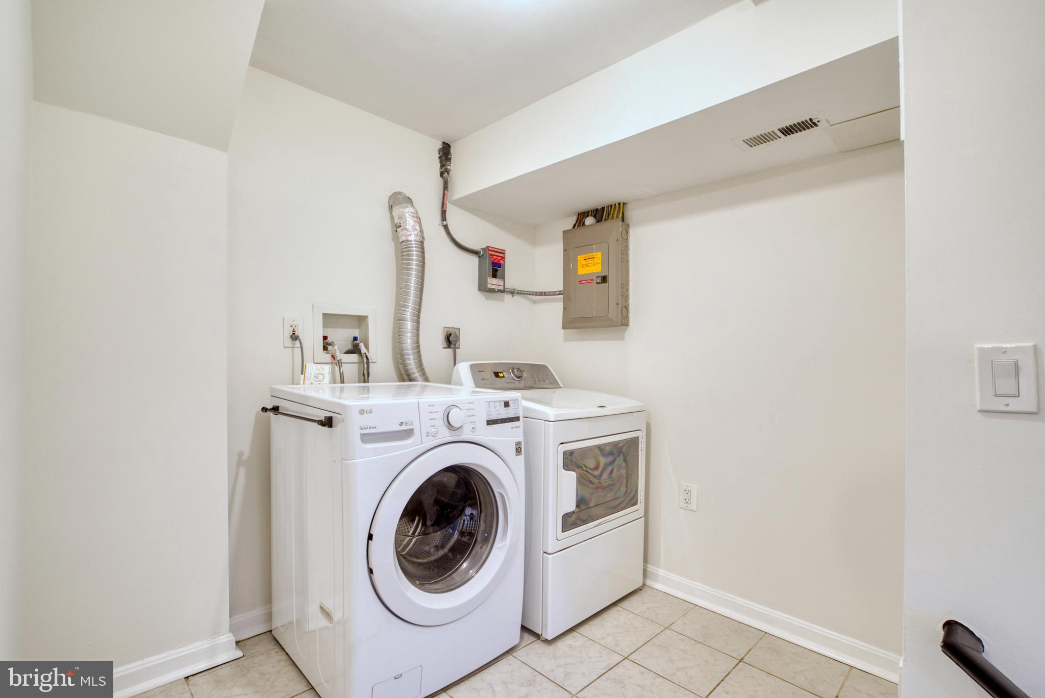 3731 South Kemper Road Arlington, VA 22206 - Photo 7 of 25