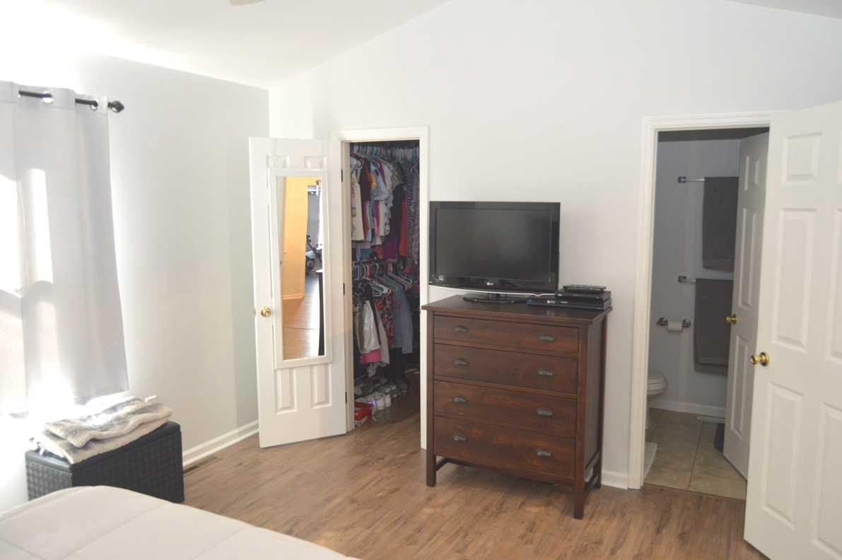 11-5 Cranberry Ridge Reading, PA 19606 - Photo 12 of 27 Primary Bedroom with Bath and Walk-In Closet