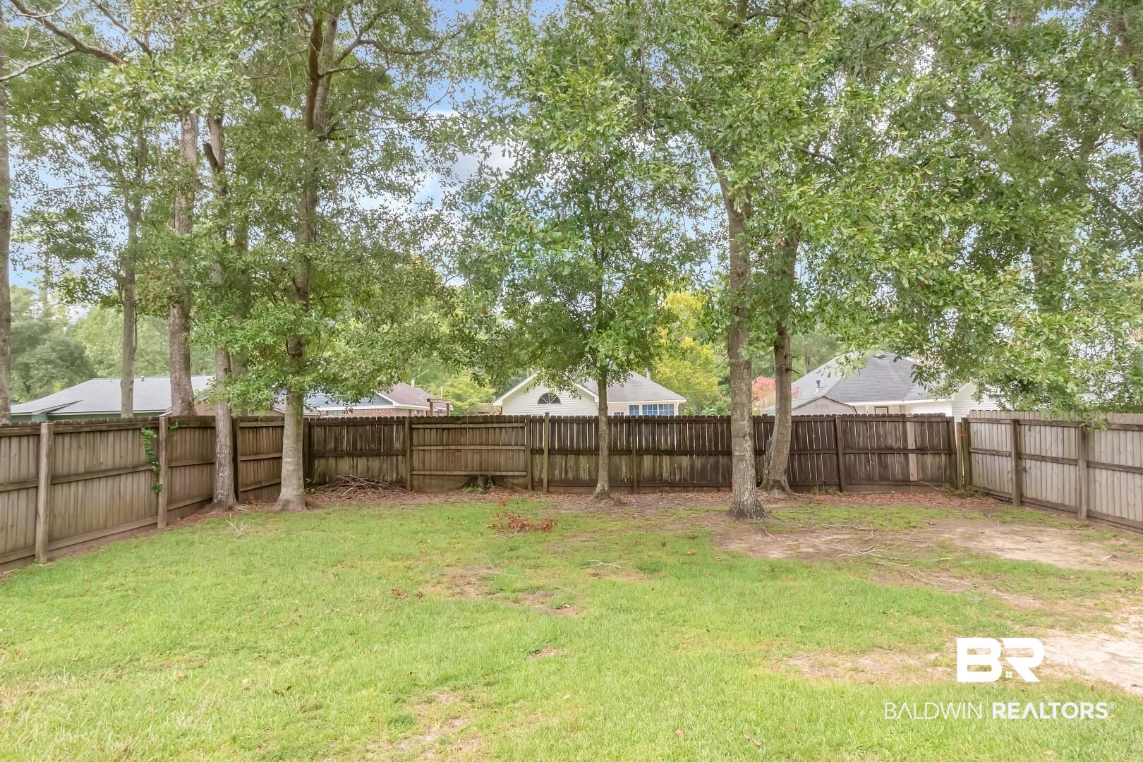 958 Henckley Avenue Mobile, AL 36609 - Photo 2 of 37