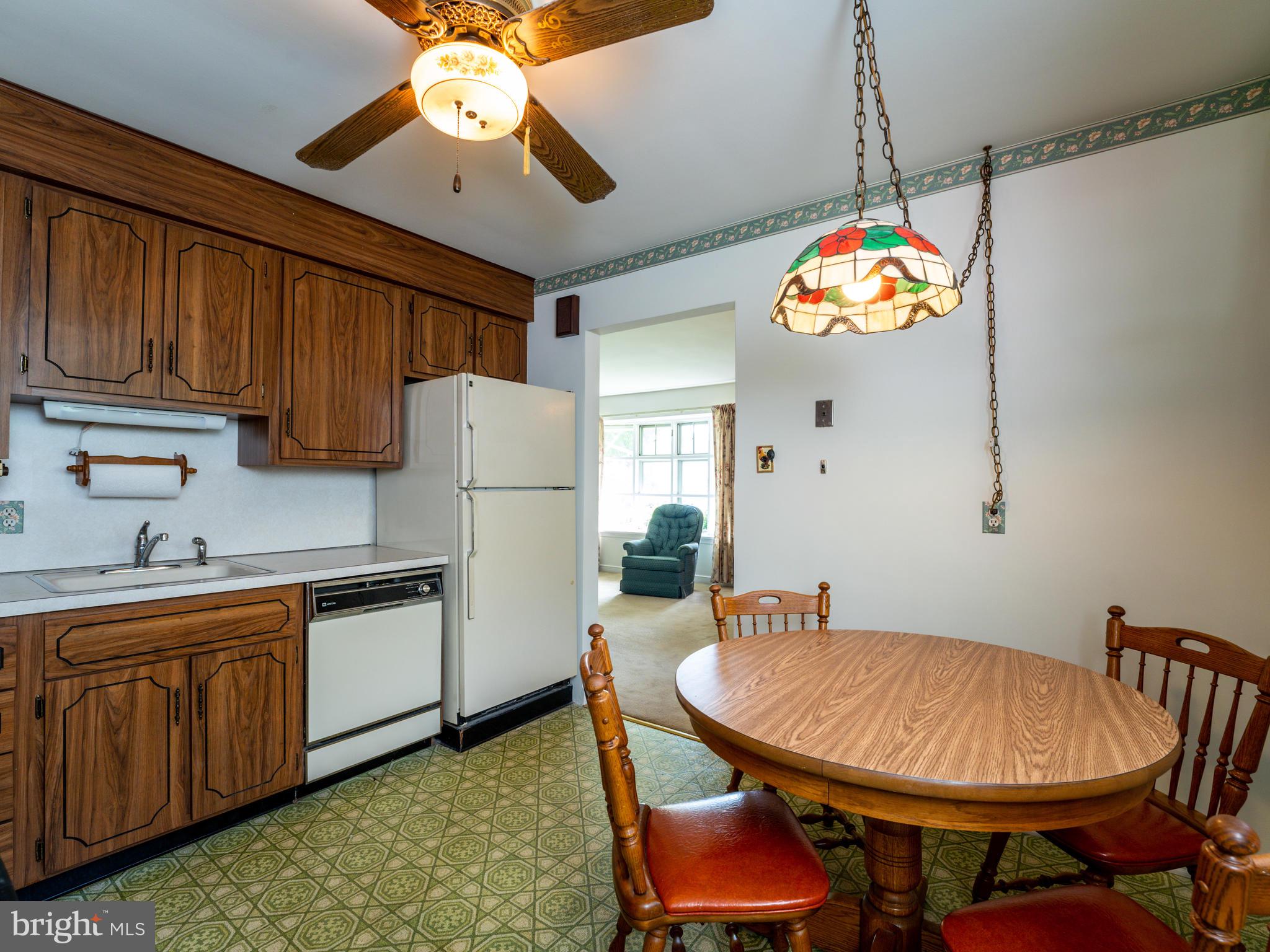 132 Brookhill Road Newtown Square, PA 19073 - Photo 9 of 40 Gallery Image 9