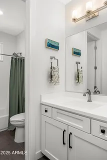 $680,000 | 3200 North 39th Street, Unit 11, Phoenix, AZ 85018