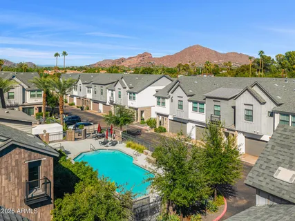 $680,000 | 3200 North 39th Street, Unit 11, Phoenix, AZ 85018