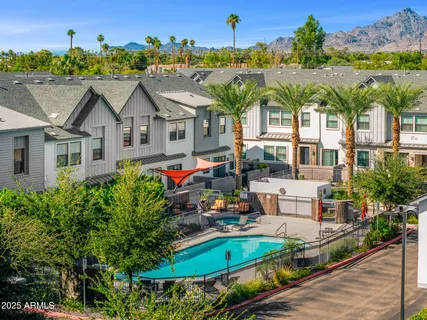 $680,000 | 3200 North 39th Street, Unit 11, Phoenix, AZ 85018