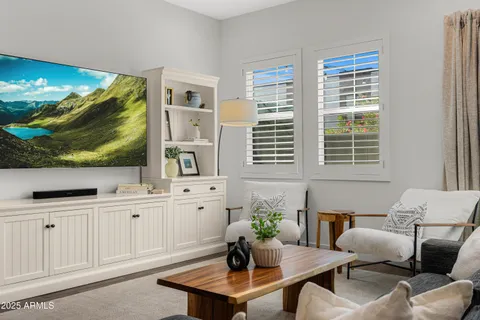 $680,000 | 3200 North 39th Street, Unit 11, Phoenix, AZ 85018