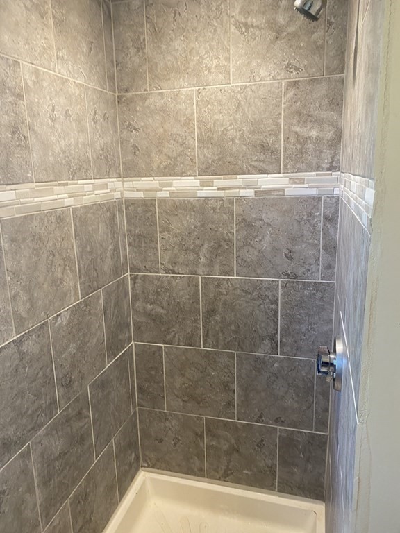298 Ashby State Road Fitchburg, MA 01420 - Photo 29 of 34 Gallery Image 29