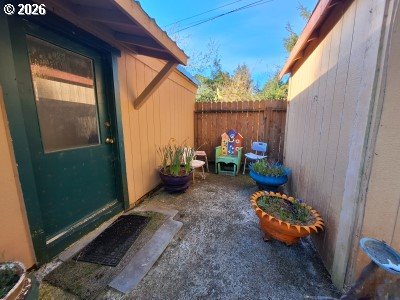 62934 Crown Point Road Coos Bay, OR 97420 - Photo 15 of 21