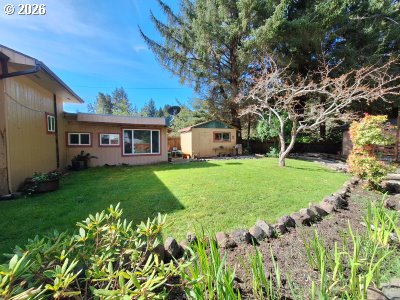 62934 Crown Point Road Coos Bay, OR 97420 - Photo 10 of 21