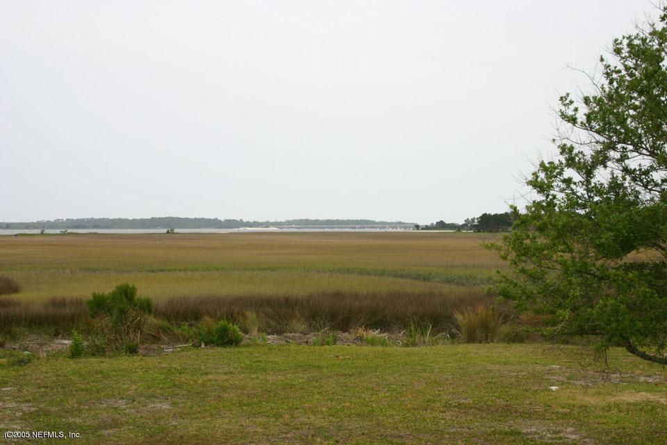 15663-65 Shellcracker Road Jacksonville, FL 32226 - Photo 9 of 11 a view of a ocean with a lake