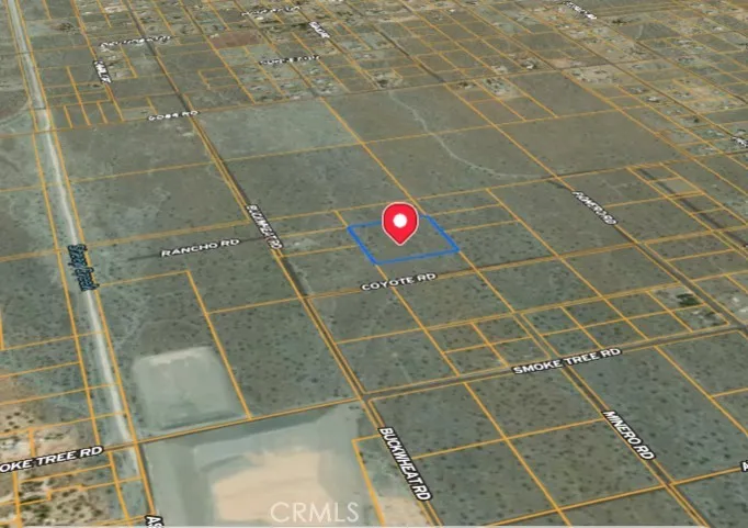 2647 Minero Road Pinon Hills, CA 92372 - Photo 4 of 11 a bathroom with a shower