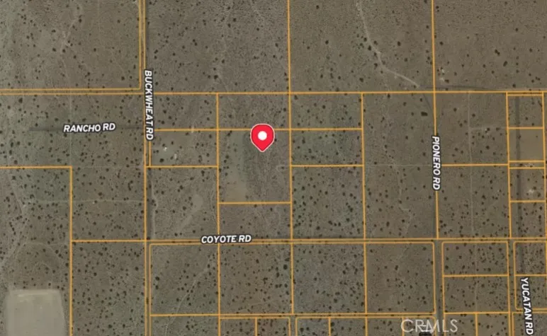 2647 Minero Road Pinon Hills, CA 92372 - Photo 7 of 11 a bathroom with a shower