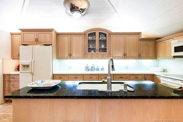 $641,250 | 535 Southwest Siesta Way, Stuart, FL 34994