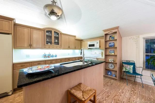 $641,250 | 535 Southwest Siesta Way, Stuart, FL 34994