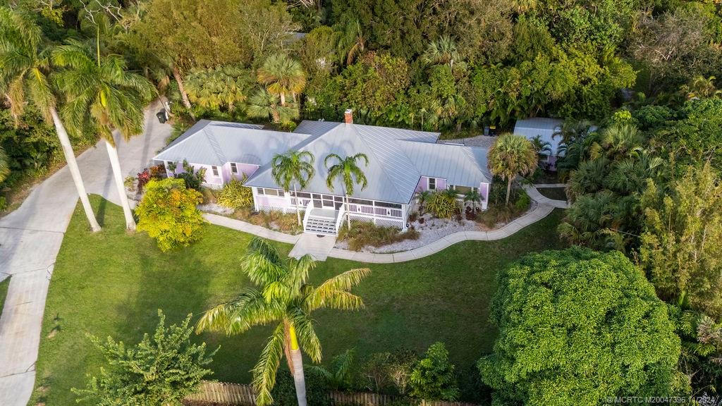 535 Southwest Siesta Way Stuart, FL 34994 - Photo 3 of 63