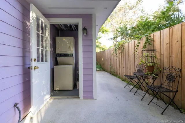 $641,250 | 535 Southwest Siesta Way, Stuart, FL 34994