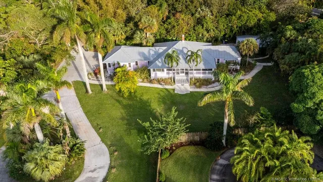 $641,250 | 535 Southwest Siesta Way, Stuart, FL 34994